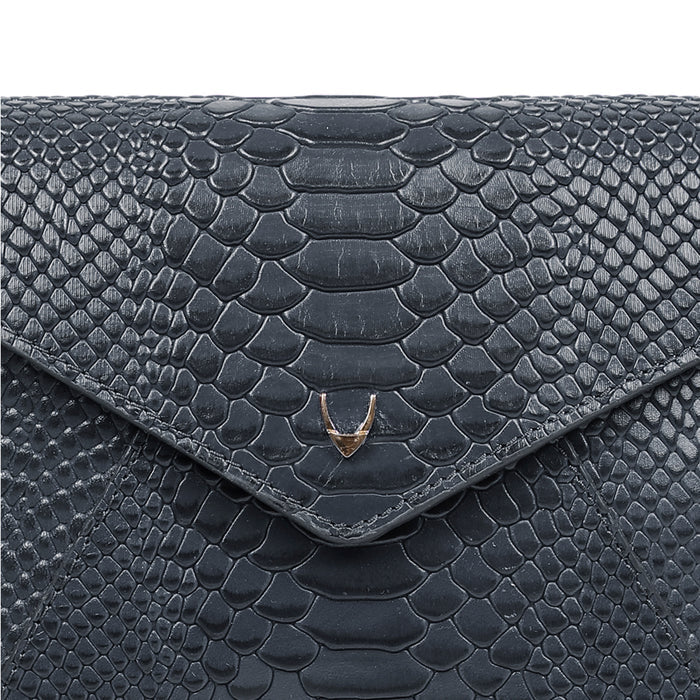 Vitoria 01 Default Title Leather Sling Bag