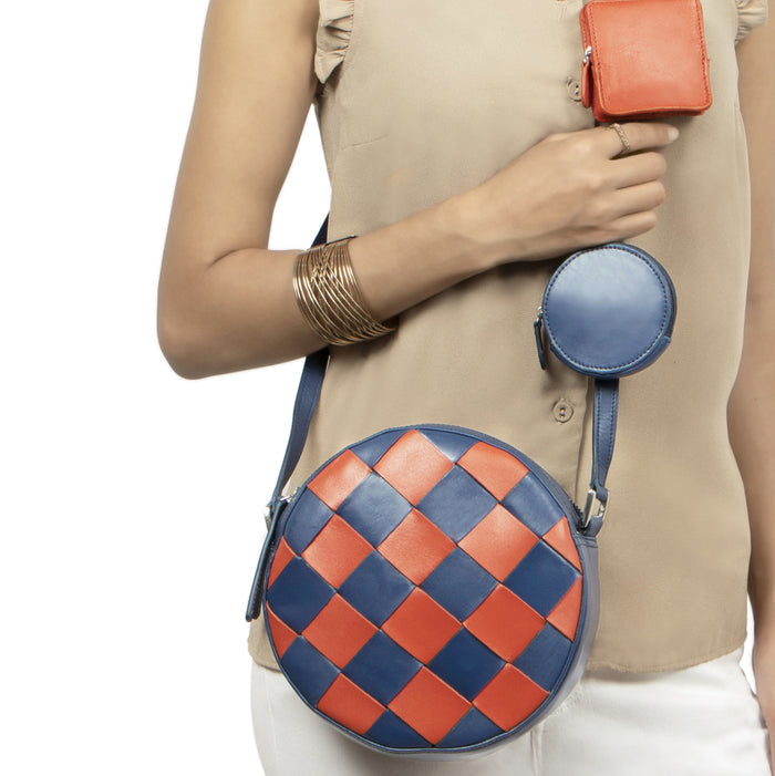 Wimbledon 04 Blue Leather Circular Bag