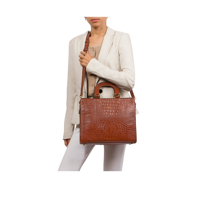 Windsor 01 M Leather Shoulder Bag