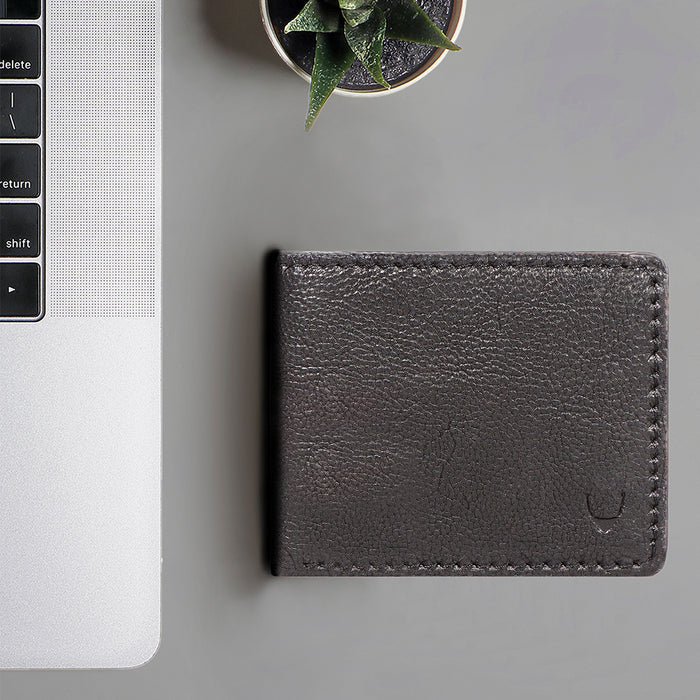 Yoga W3 Black Leather Bi-Fold Wallet